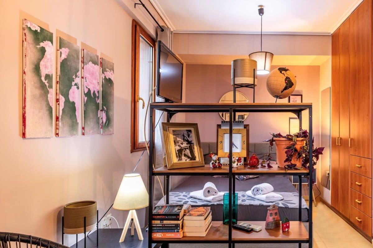 Amalia's Serendipity - Lights & Mountain Vistas Kalamata