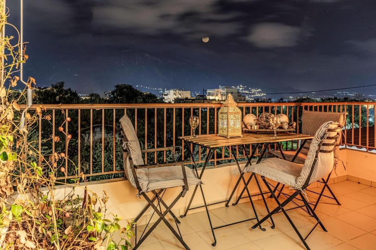 Holiday home Amalia's Serendipity - Lights & Mountain Vistas Kalamata
